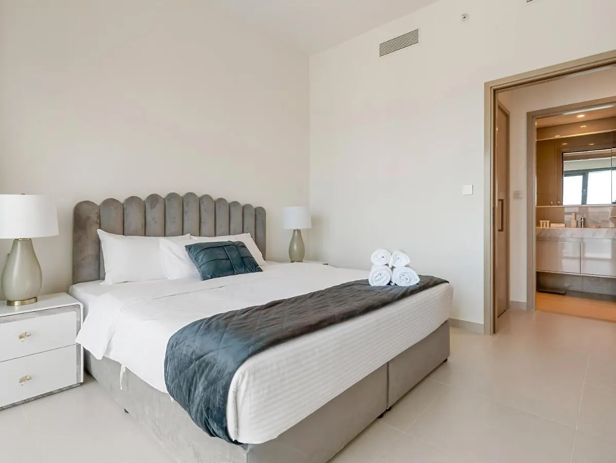 Pleasing 1Br In Burj Royale - Downtown Dubai Apartment